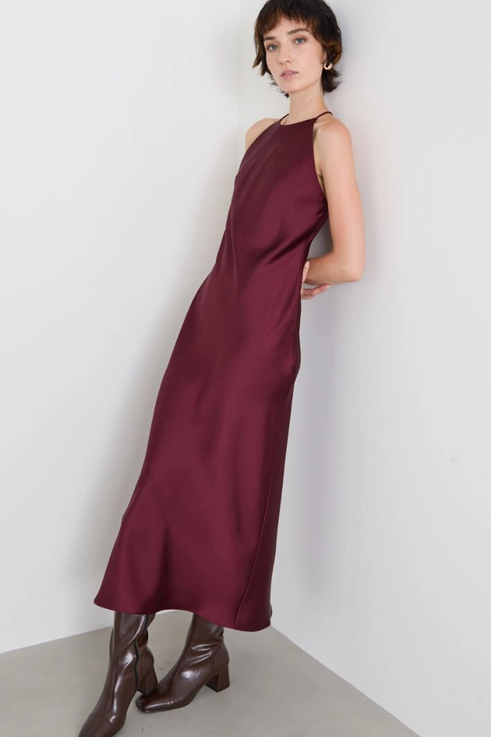 Long dress with halter neckline - BORDEAUX