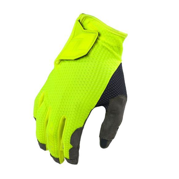 Cross One Industries G -197 VIVID 2025 - YellowRef: OI0314
