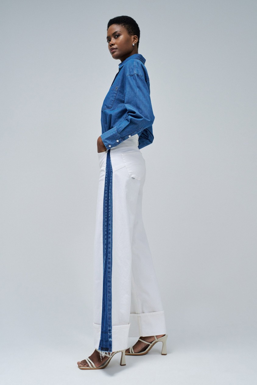 FAITH PUSH IN WIDE JEANS