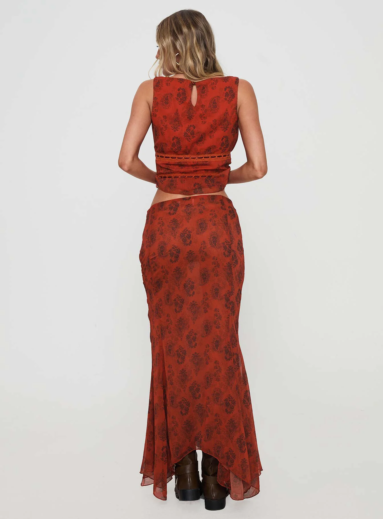 Nikolise Maxi Skirt Red