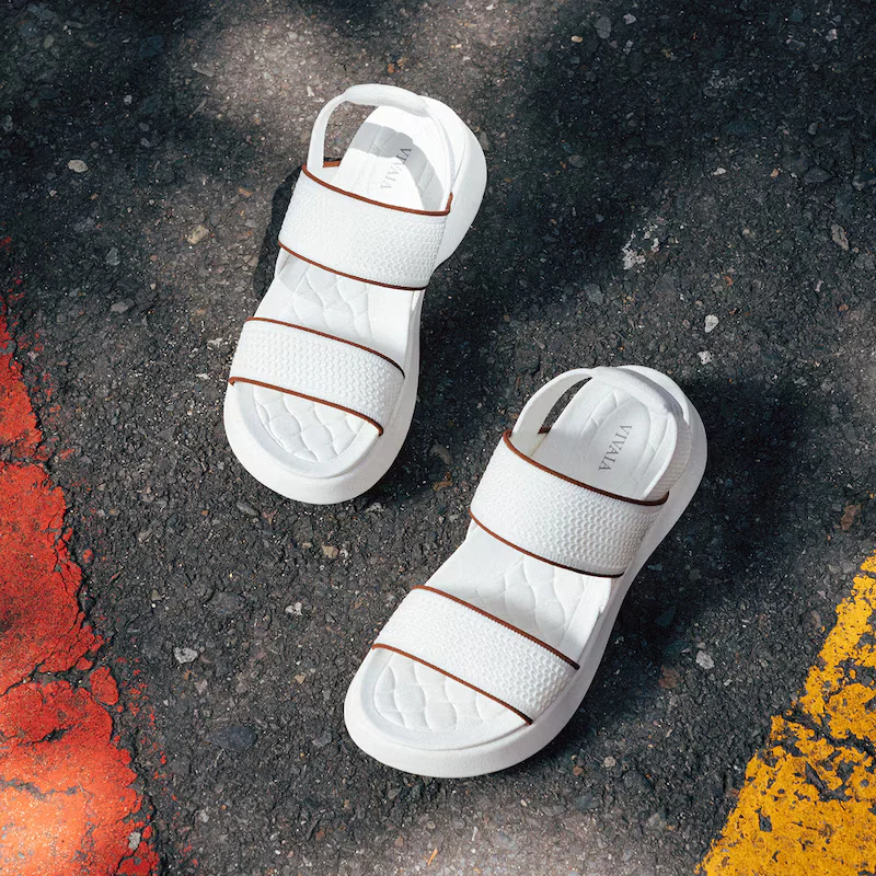 Round-Toe Walker Sandals (Kamber)