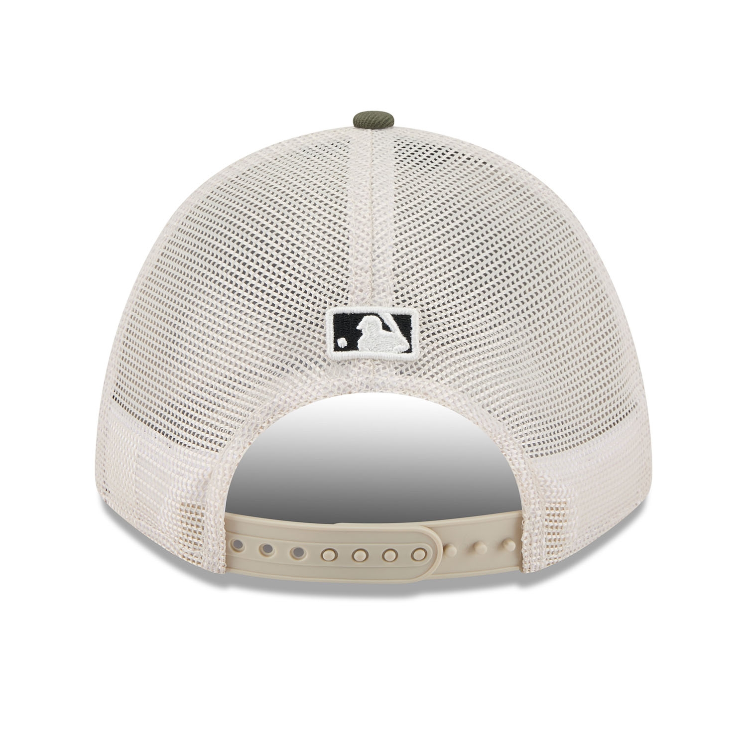 Cincinnati Reds 2025 MLB Armed Forces 9FORTY M-Crown A-Frame Snapback Cap