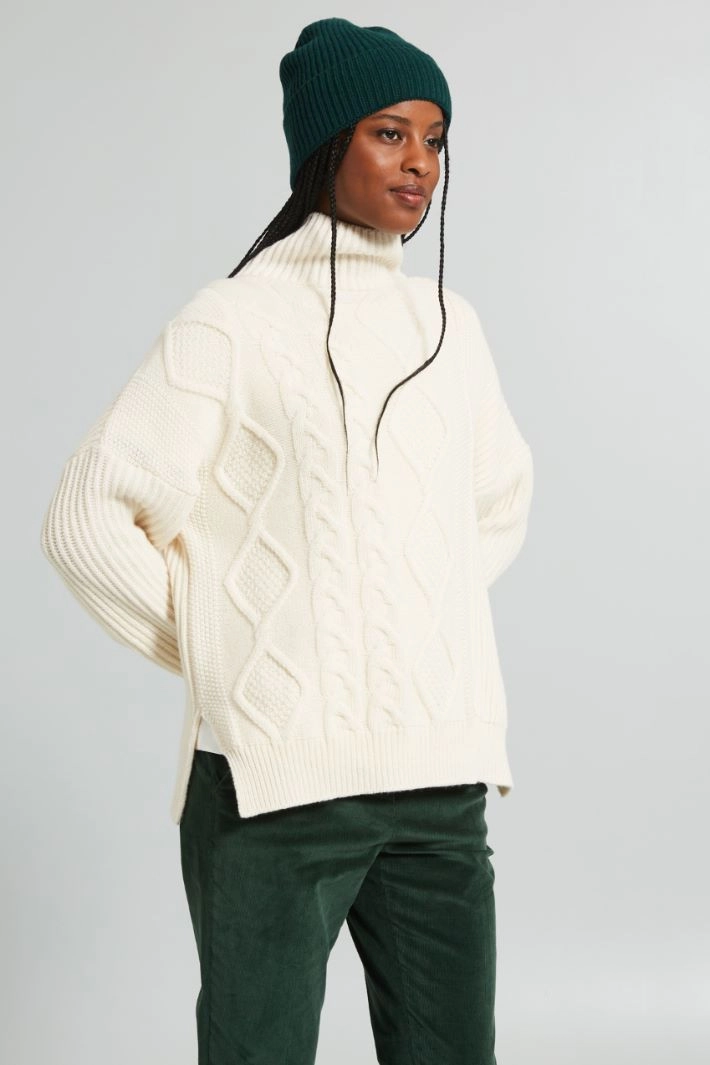 Turn-up beanie hat - DARK GREEN