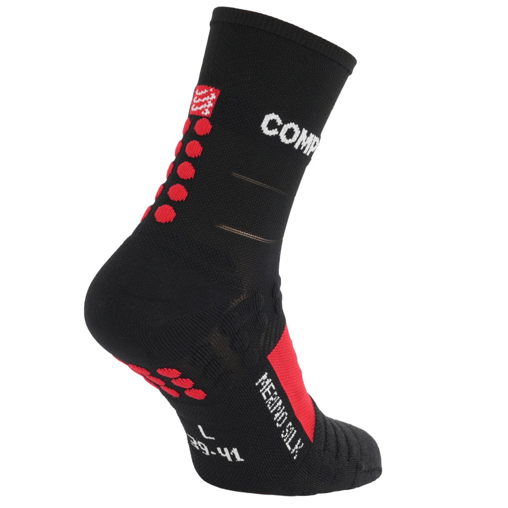Compressport Pro Racing Compression Socks Winter Run - black/high risk red