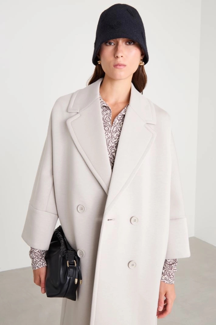 Cloche with raised pattern - BLACK