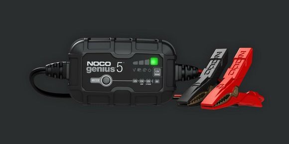 Genius5 6/12V 5A Universal Smart Battery Noco Battery ChargerRef: NOCO00003A / 1079654