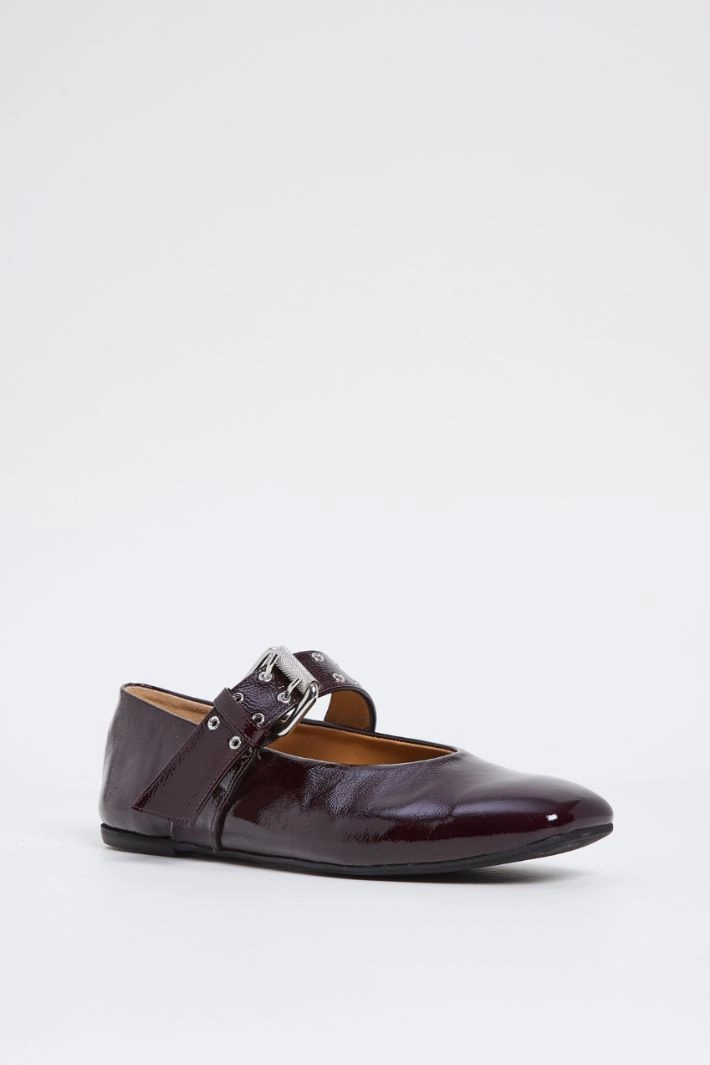 Ballerinas with strap - BORDEAUX