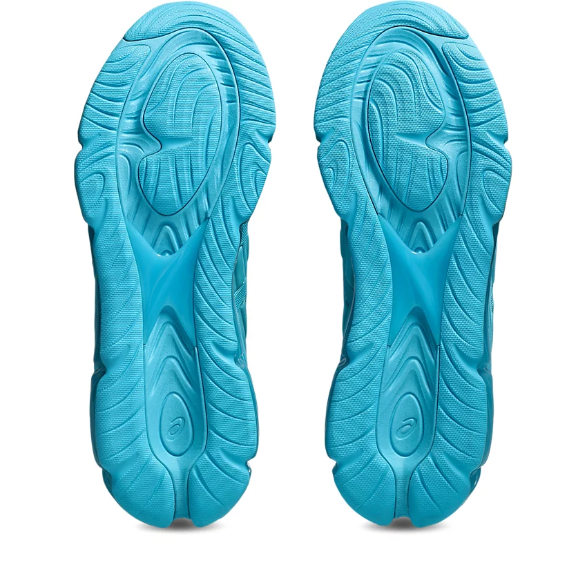 GEL-QUANTUM 360 VIII EMBOSS