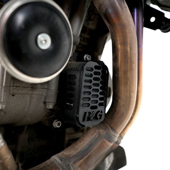 Protection de radiateur R&G Racing Oil Cooler GuardRef : RGR02206A / 1147019