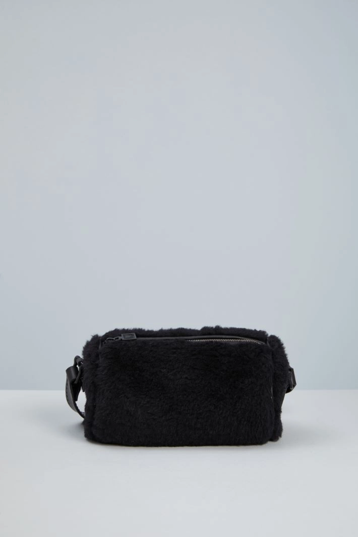 Alpaca cylinder bag - BLACK