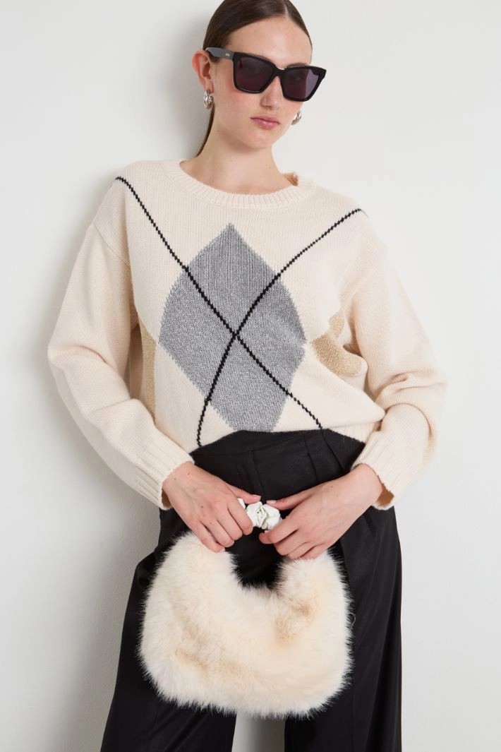 Bag in soft and warm fabric - CREAM