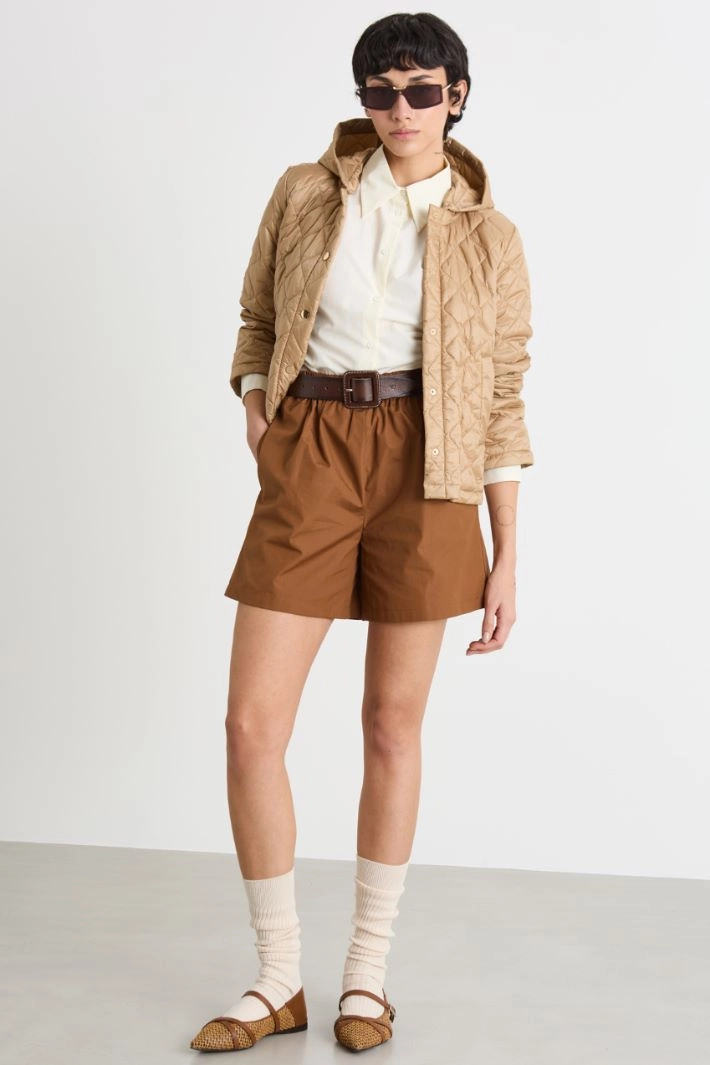 Short hooded padded jacket - CAMEL