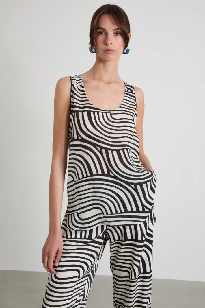 Long top - BLACK WHITE