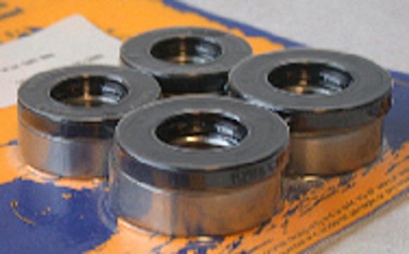 Wheel bearing Pivot works Front seal kitRef: Pk00159A / 1047612