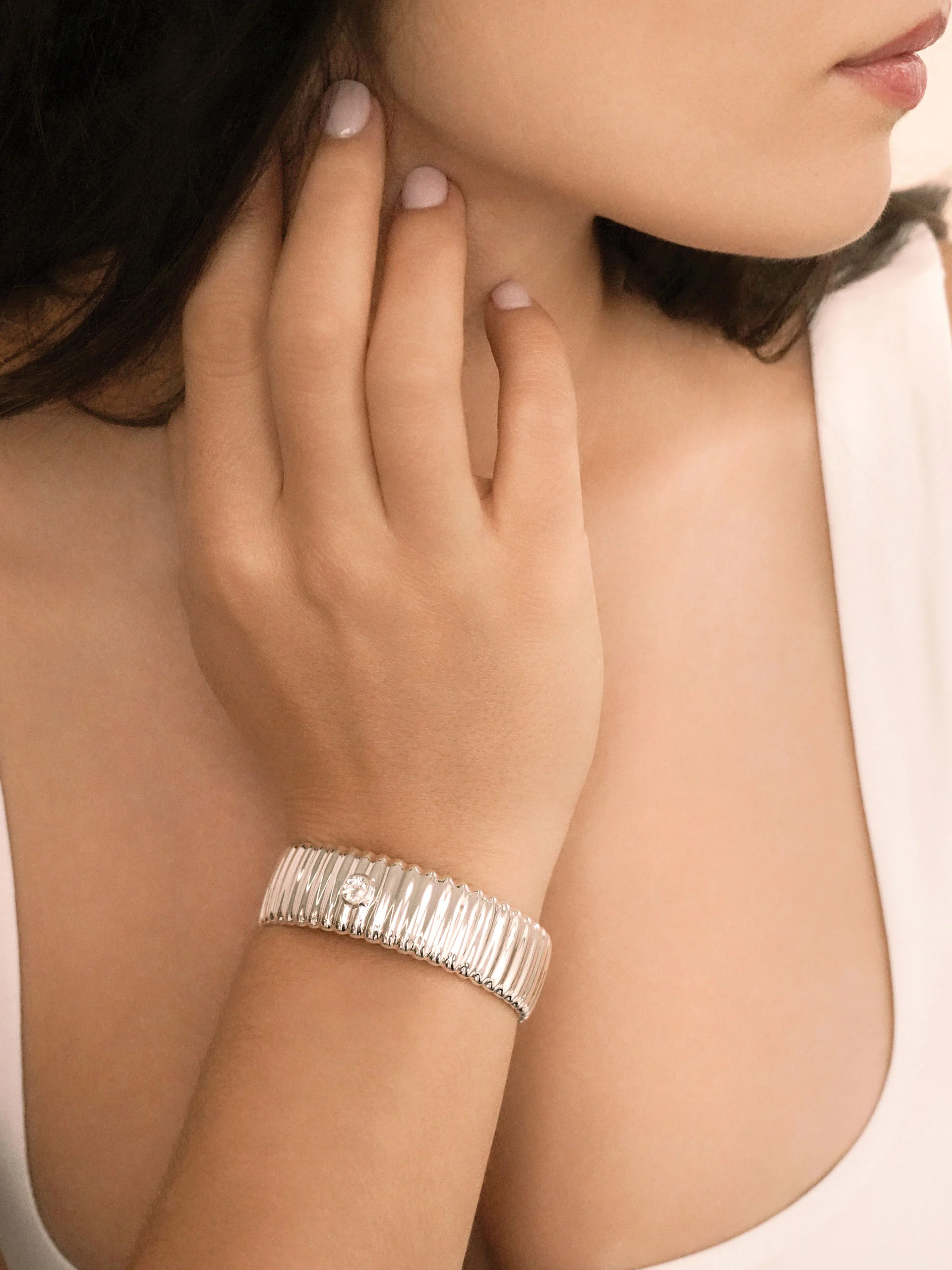 Ribbed Crystal Cuff