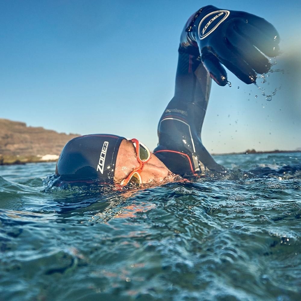 Zone3 Neoprene Swim Cap - black/silver
