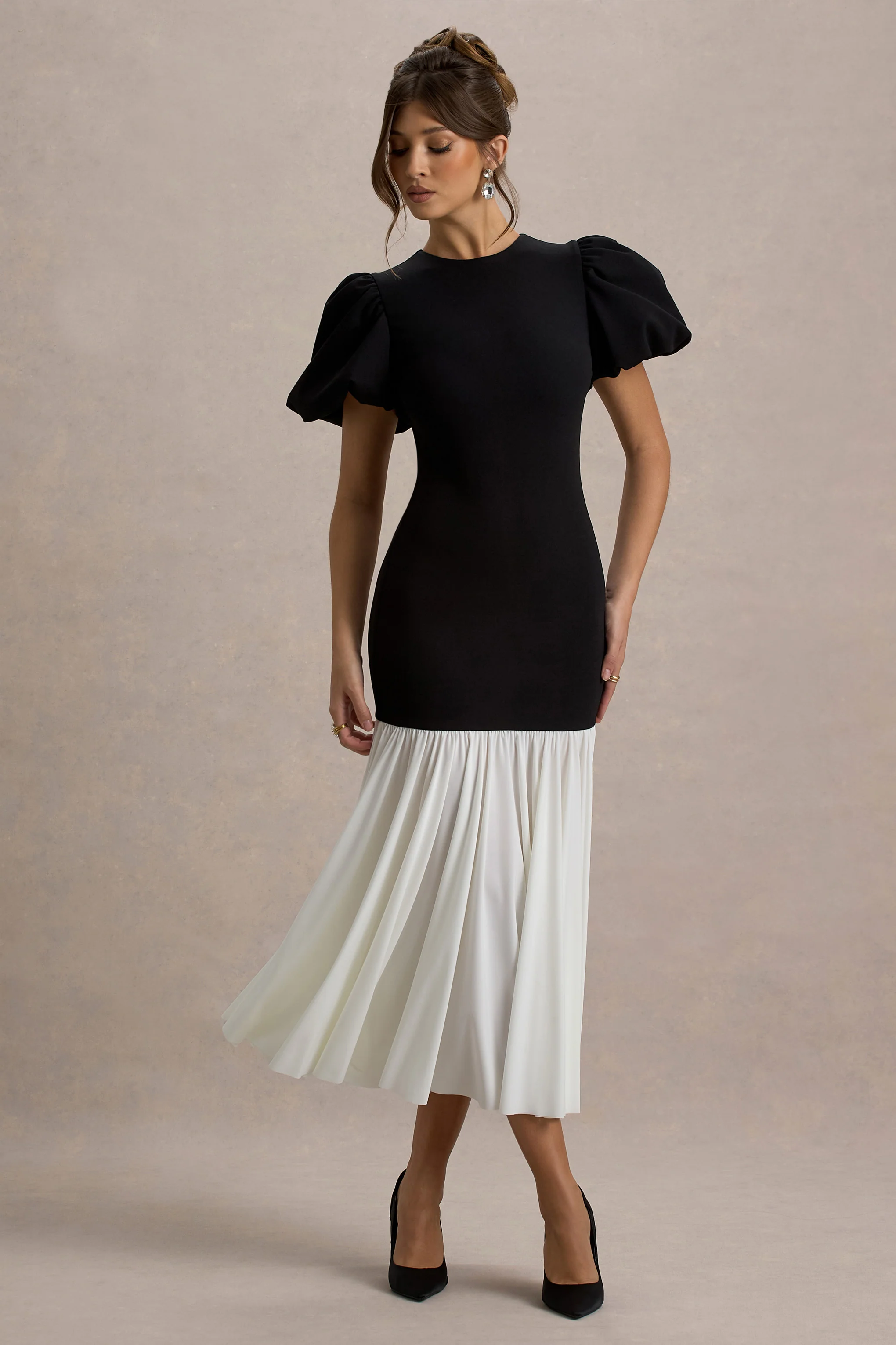 Cinzia | Black & White Puff-Sleeve Volume-Hem Midi Dress
