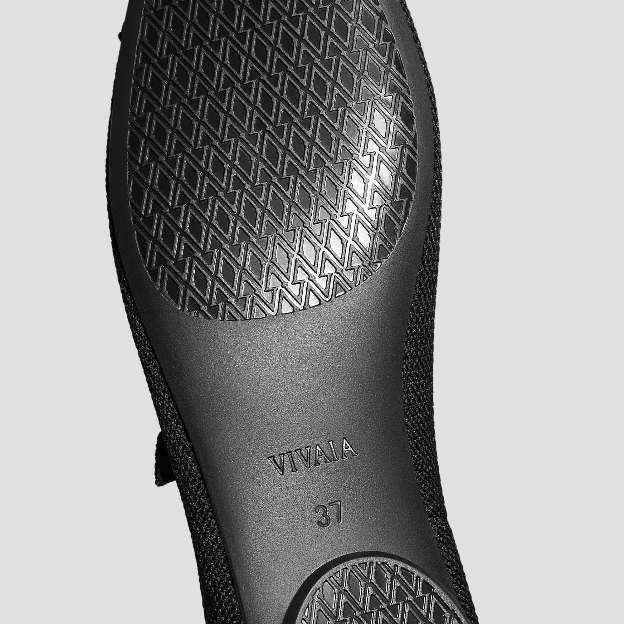 Almond-Toe Mary Janes AdaptAll™ (Tamia Mary Jane)