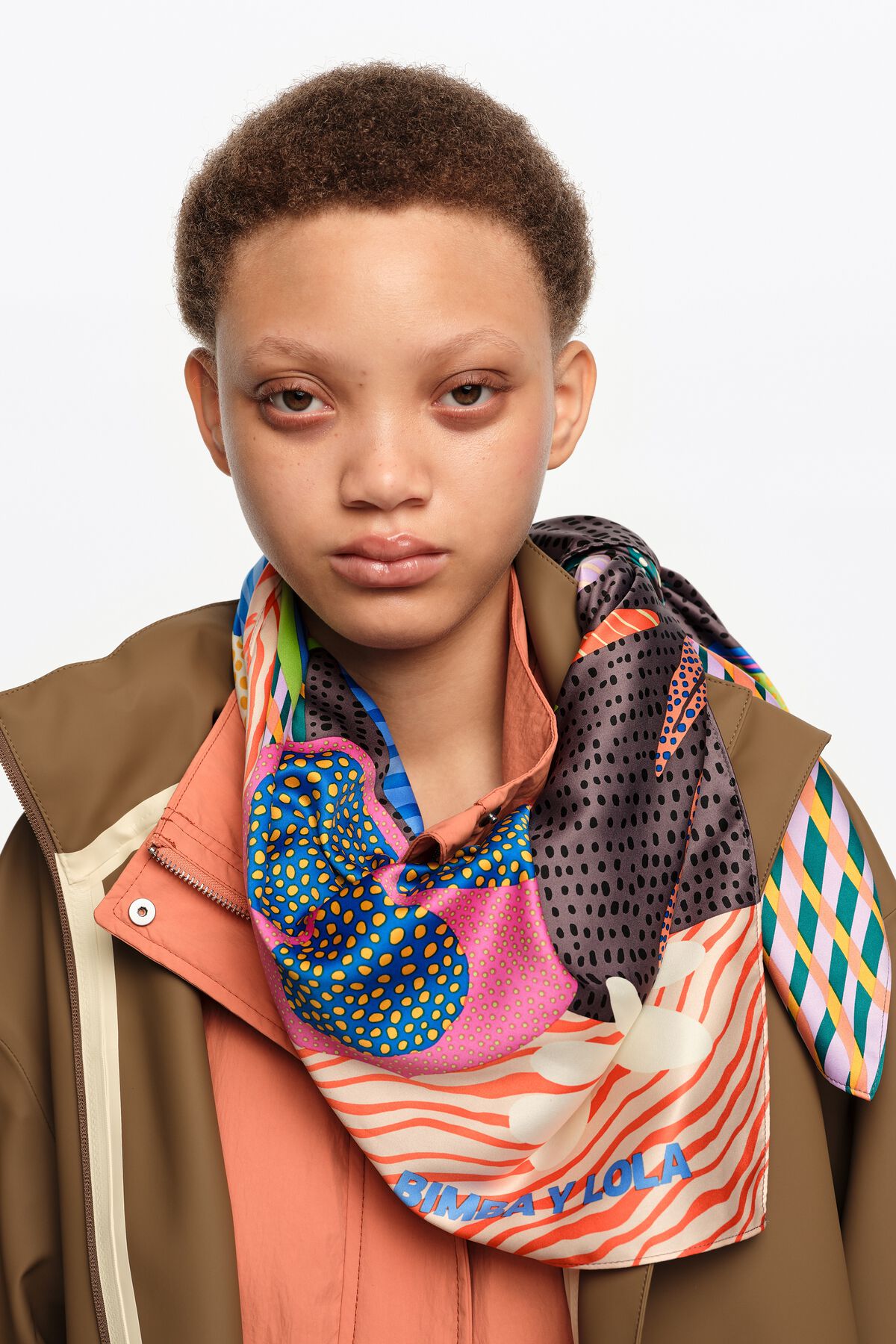 Anthracite pointillist still life scarf