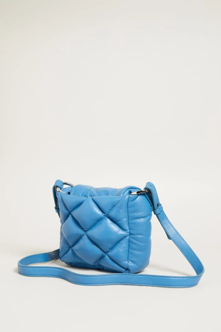 Padded and quilted crossbody bag - LIGHT BLUE