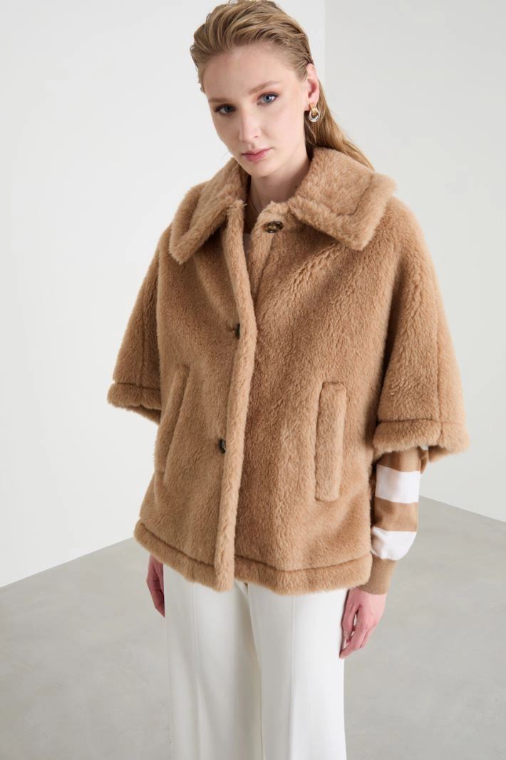 Alpaca and wool blend cape - CAMEL