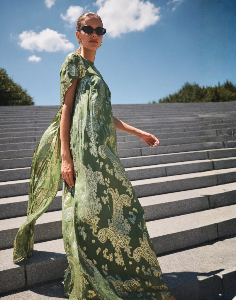 Pietro Convertible™ Cape Gown