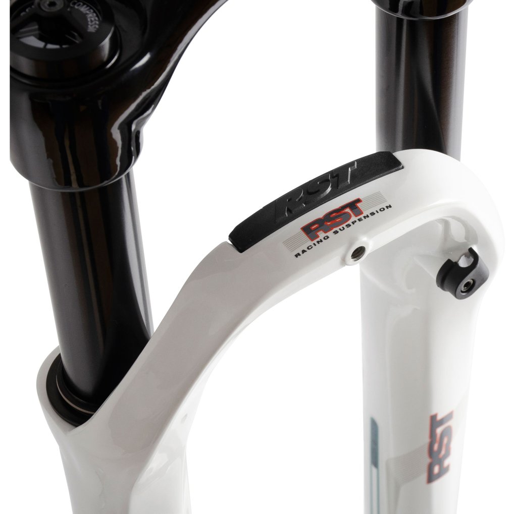 RST Vogue Air 28 Inch Trekking Suspension Fork - 80mm - 1 1/8