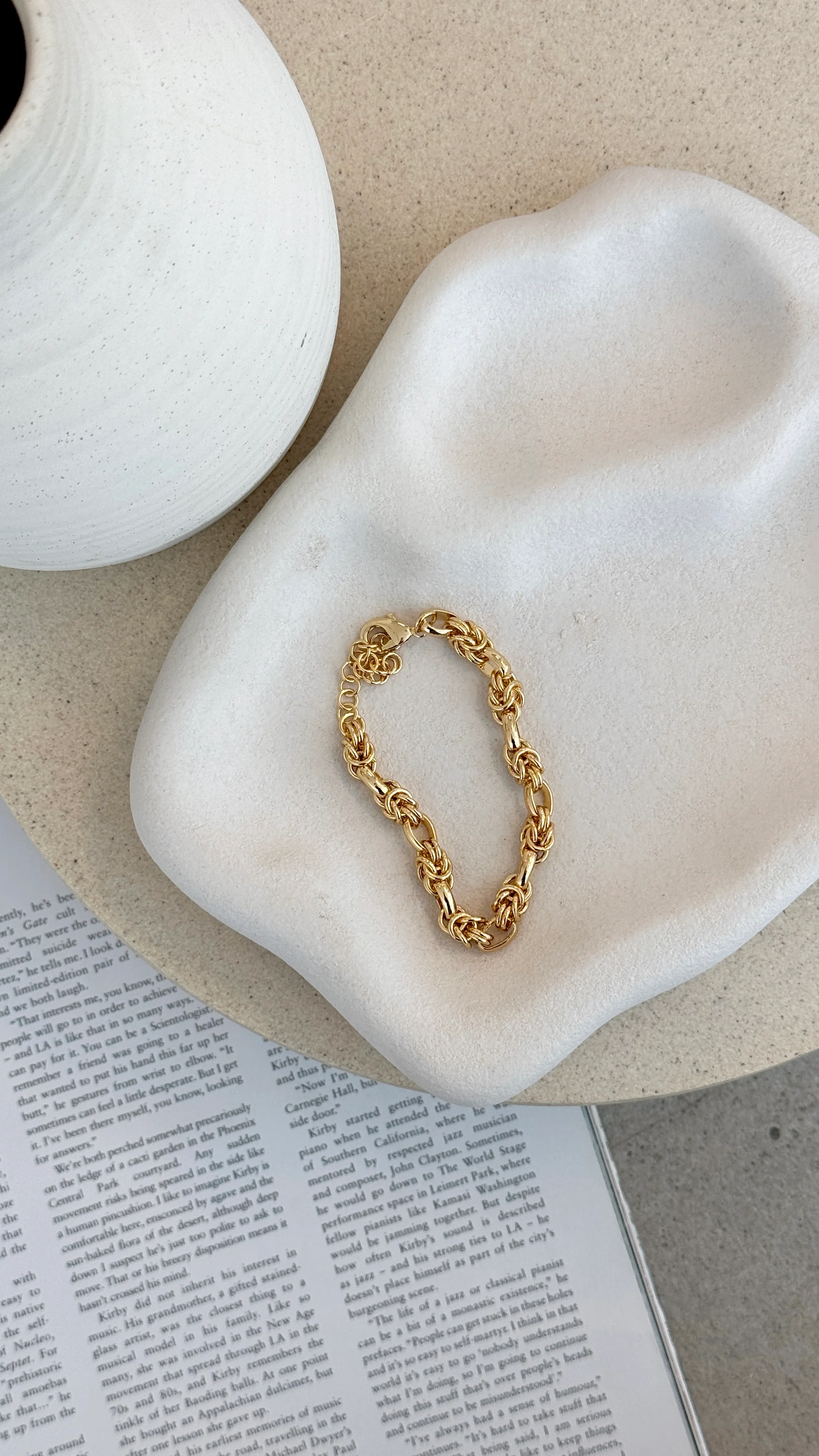 Varvara Bracelet - Gold