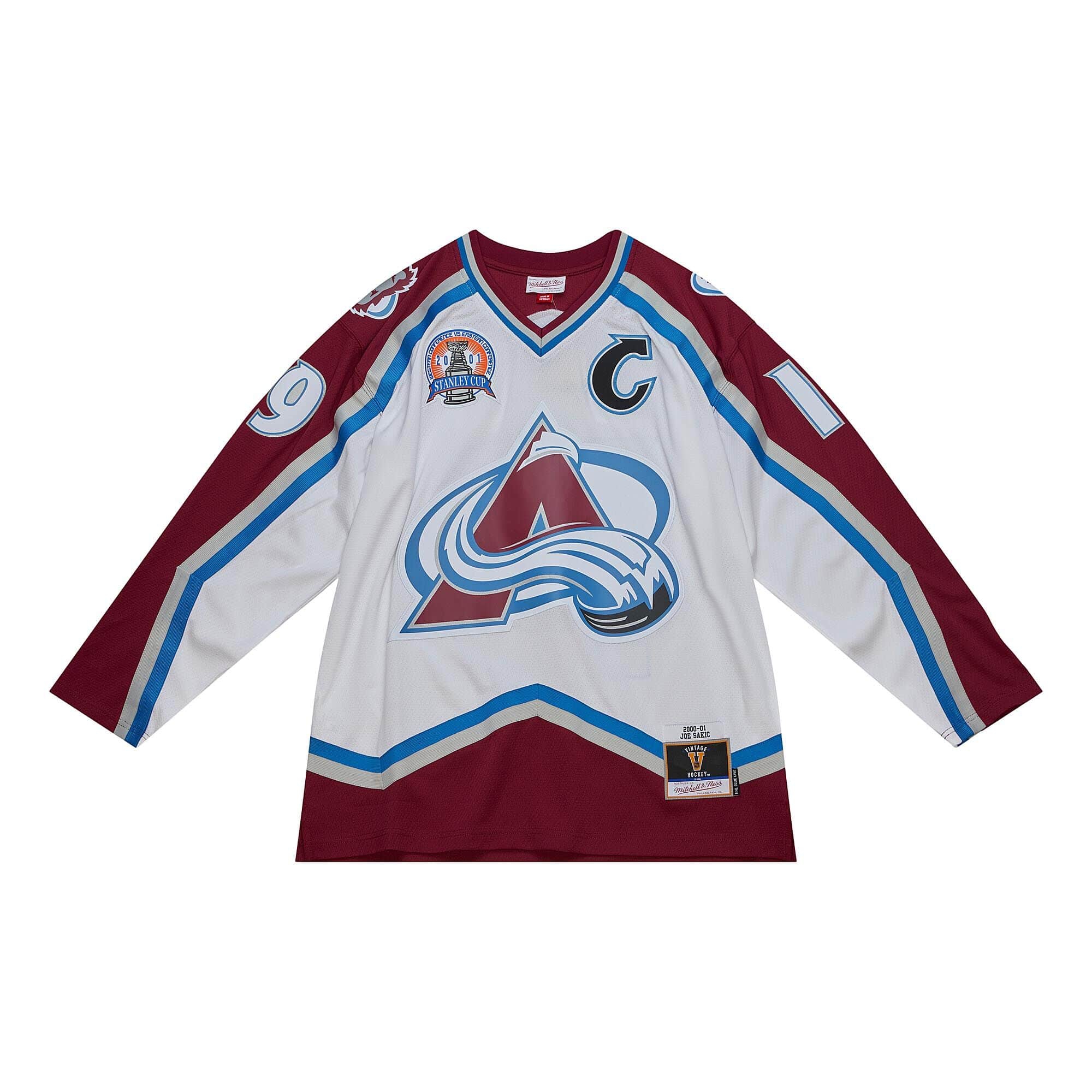 Joe Sakic #19 Colorado Avalanche 2000-01 Mitchell & Ness NHL Jersey