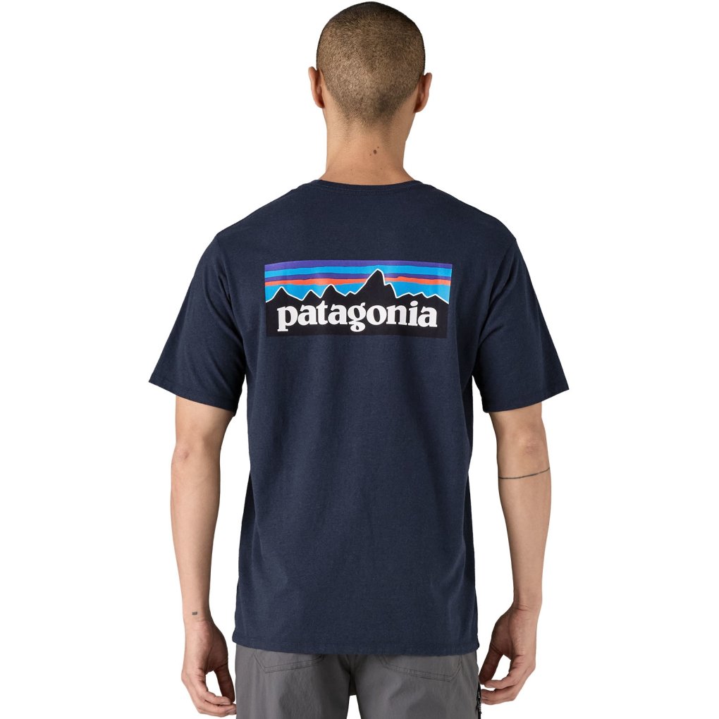 Patagonia P6 Logo Responsibili-Tee Men - New Navy