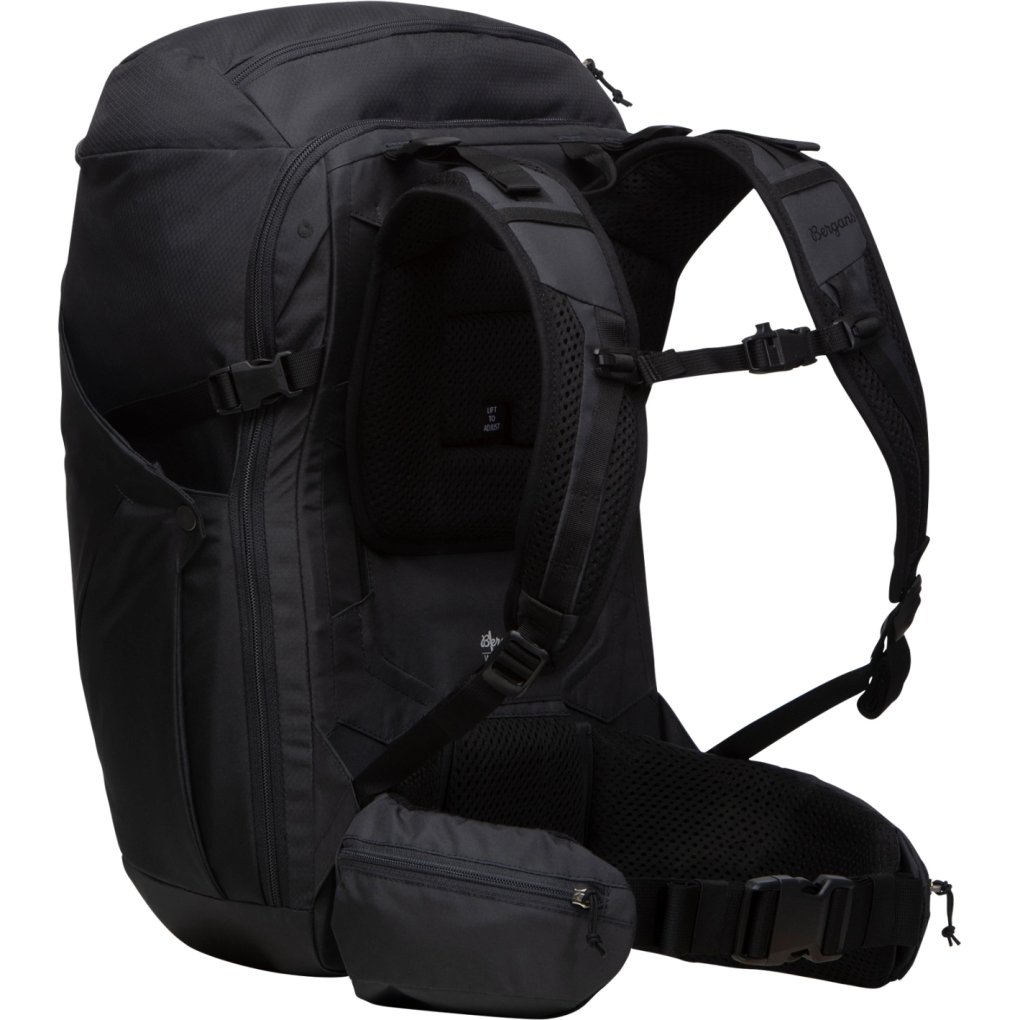 Bergans Vaagaa Daypack 33L S/M Backpack - black/dark shadow grey