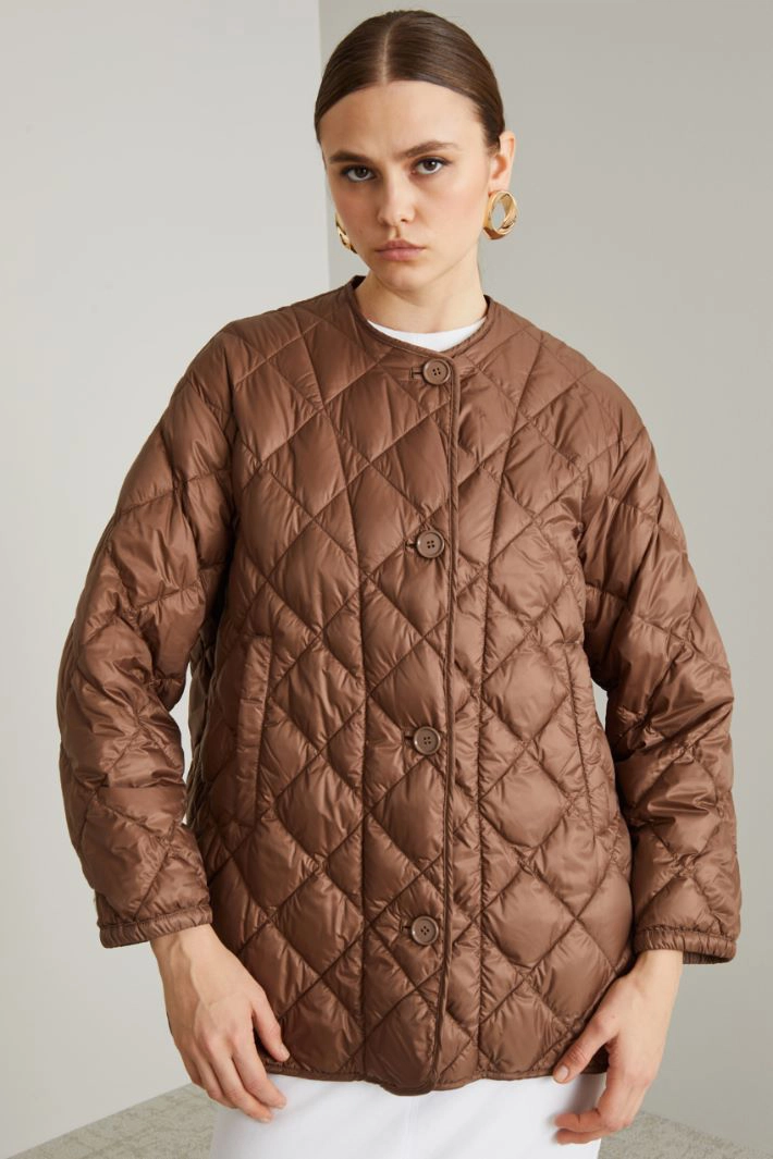 Water resistant quilted jacket - CHOCOLATE