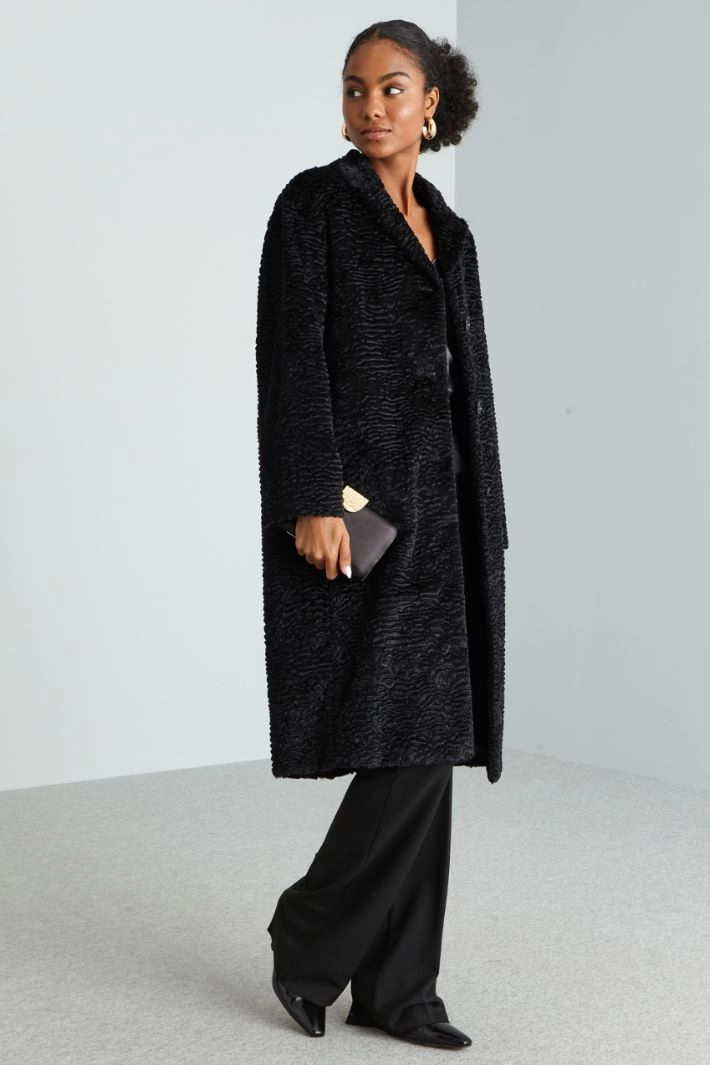 Fluffy-textured coat - BLACK