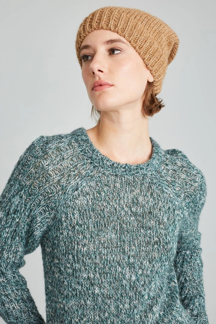 Wool and alpaca beanie hat - BEIGE