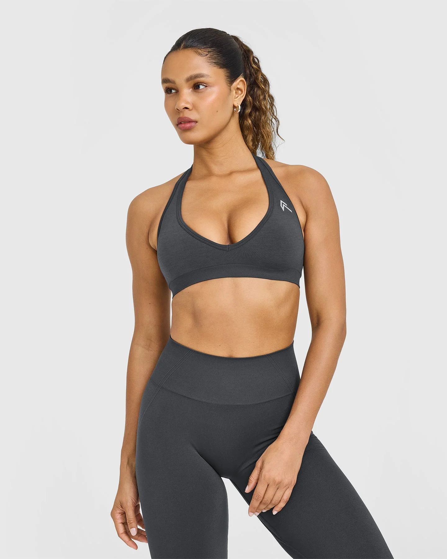 EffortlessLift™ Seamless Halter Neck Sports Bra with White Logo | Coal