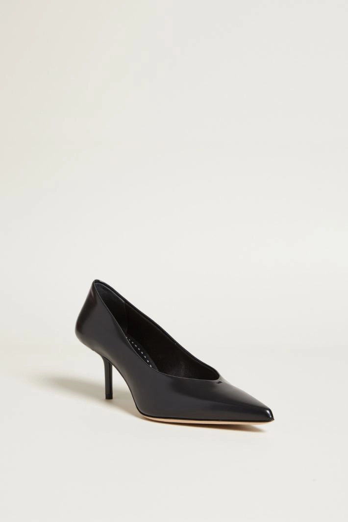 Leather pumps - BLACK