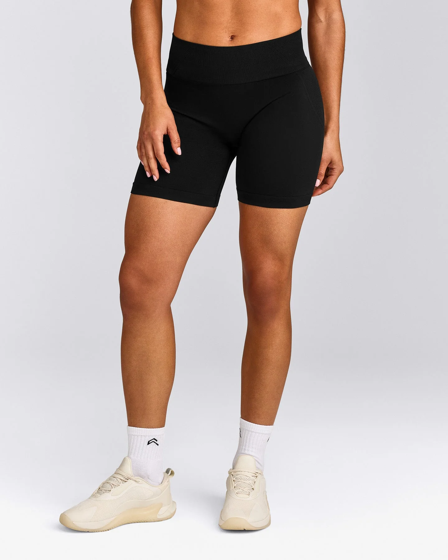 EffortlessLift™ Seamless Mid Rise Shorts New Branding | Black