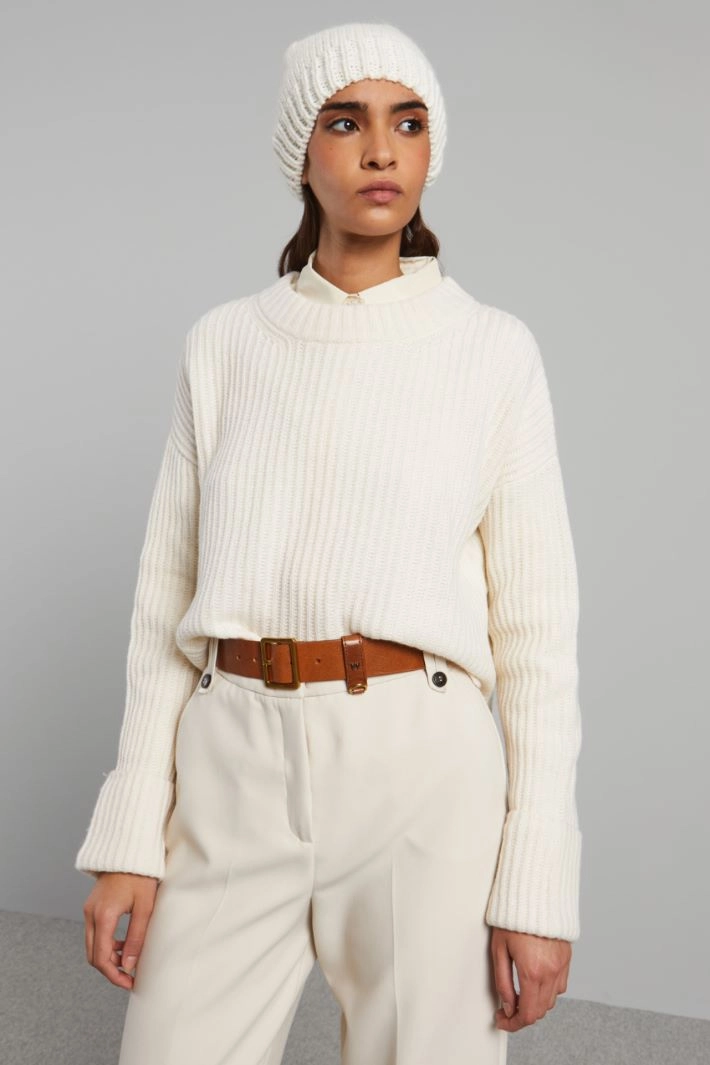 Wool and alpaca beanie hat - WHITE