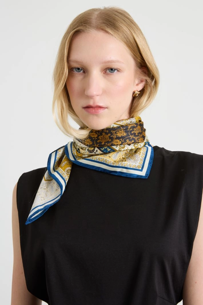 Silk foulard - YELLOW