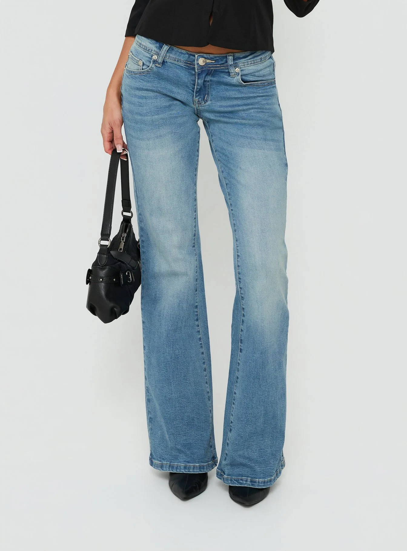 Alyss Ultra Low Rise Flared Jeans Light Vintage Blue