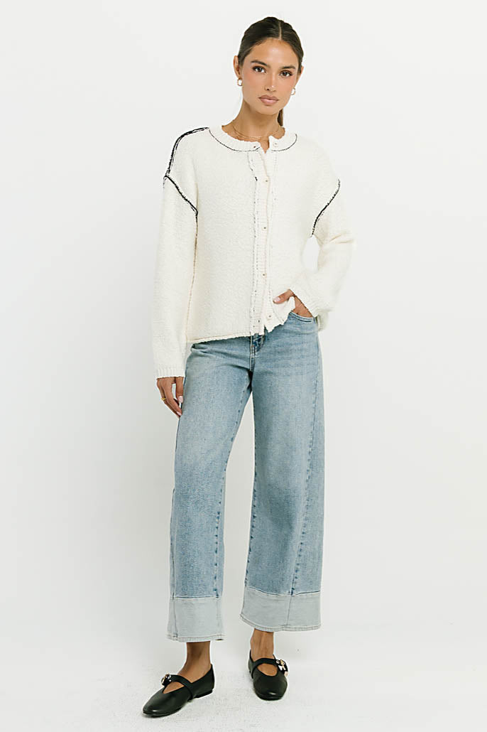 Sariah Low Rise Contrast Wide Leg Jeans