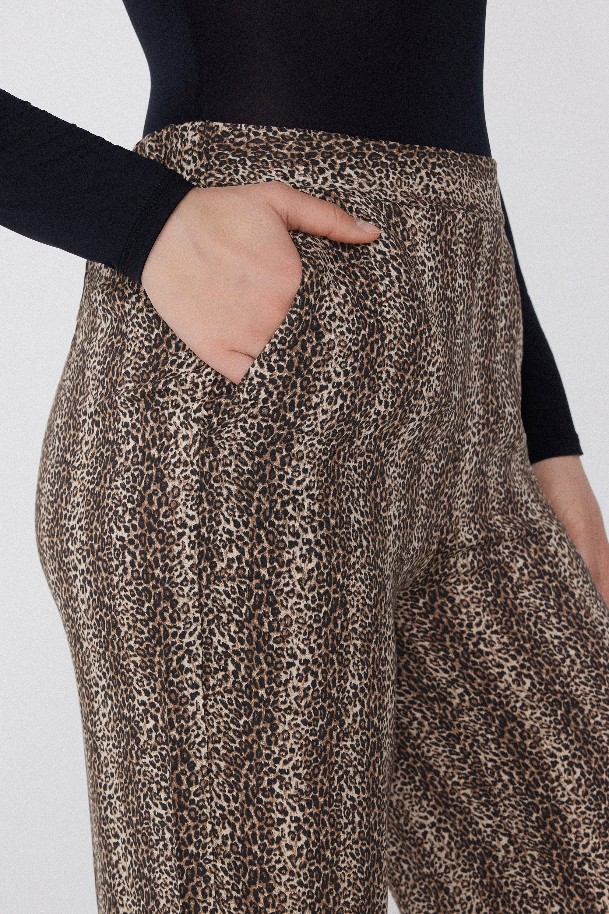 Viscose Canvas Straight-Cut Trousers