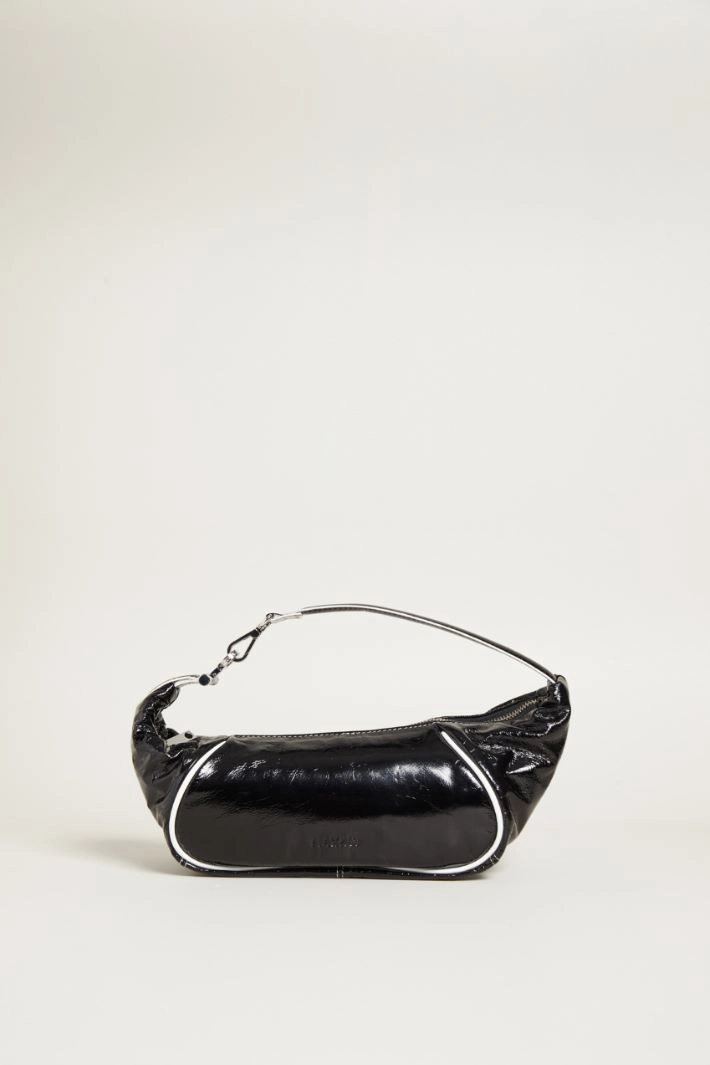 Padded patent leather bag - BLACK
