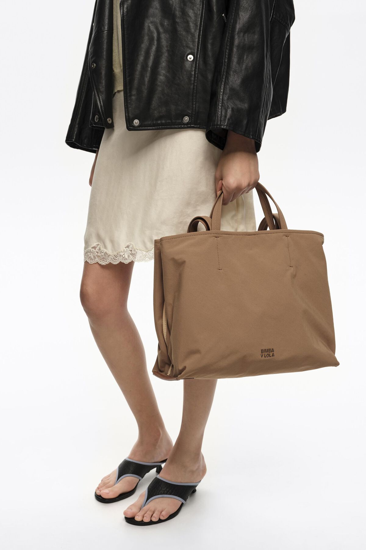 Large cinnamon Chihuahua shopper bag