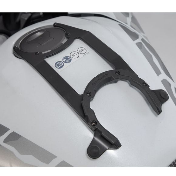 Anneau de réservoir SW-MOTECH PRO - NoirRef : TRT.00.787.21200/B