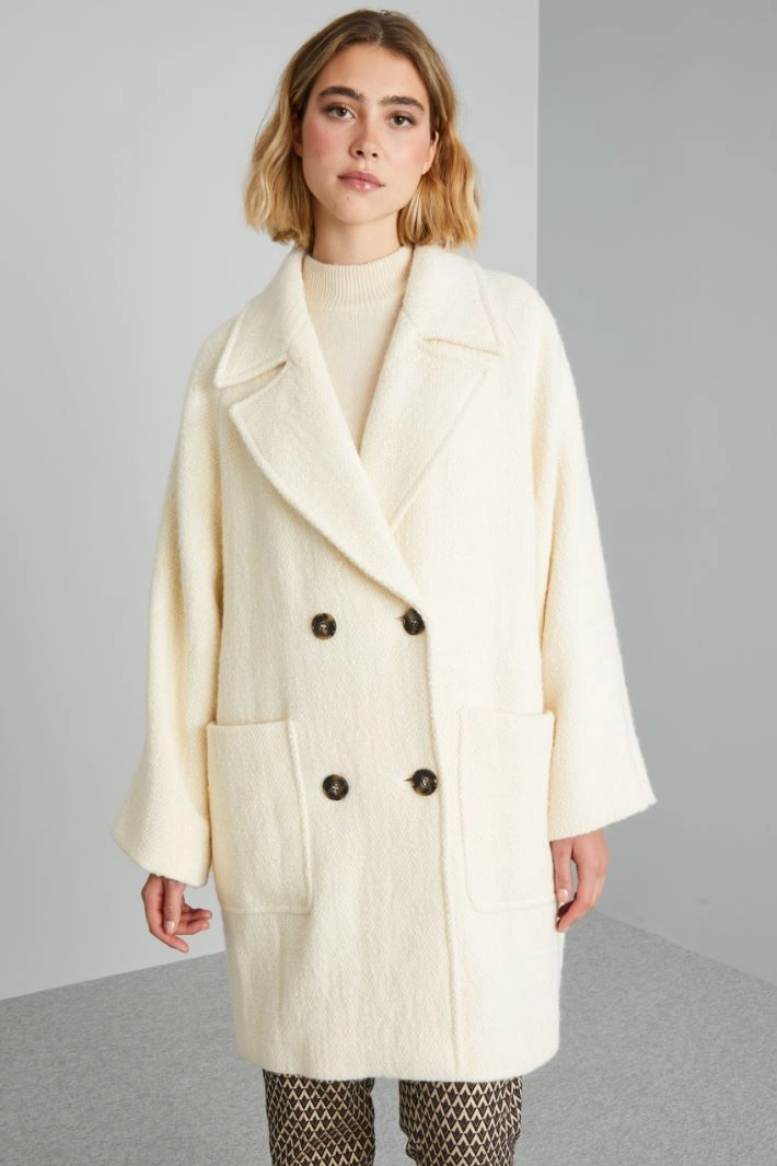 Coat in textured fabric - MILK