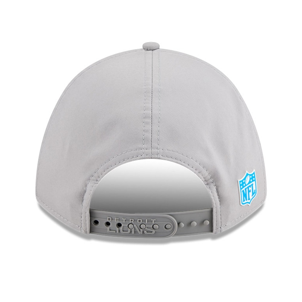Detroit Lions 2025 NFL On-Field Sideline 9FORTY M-Crown Cap CW Grau