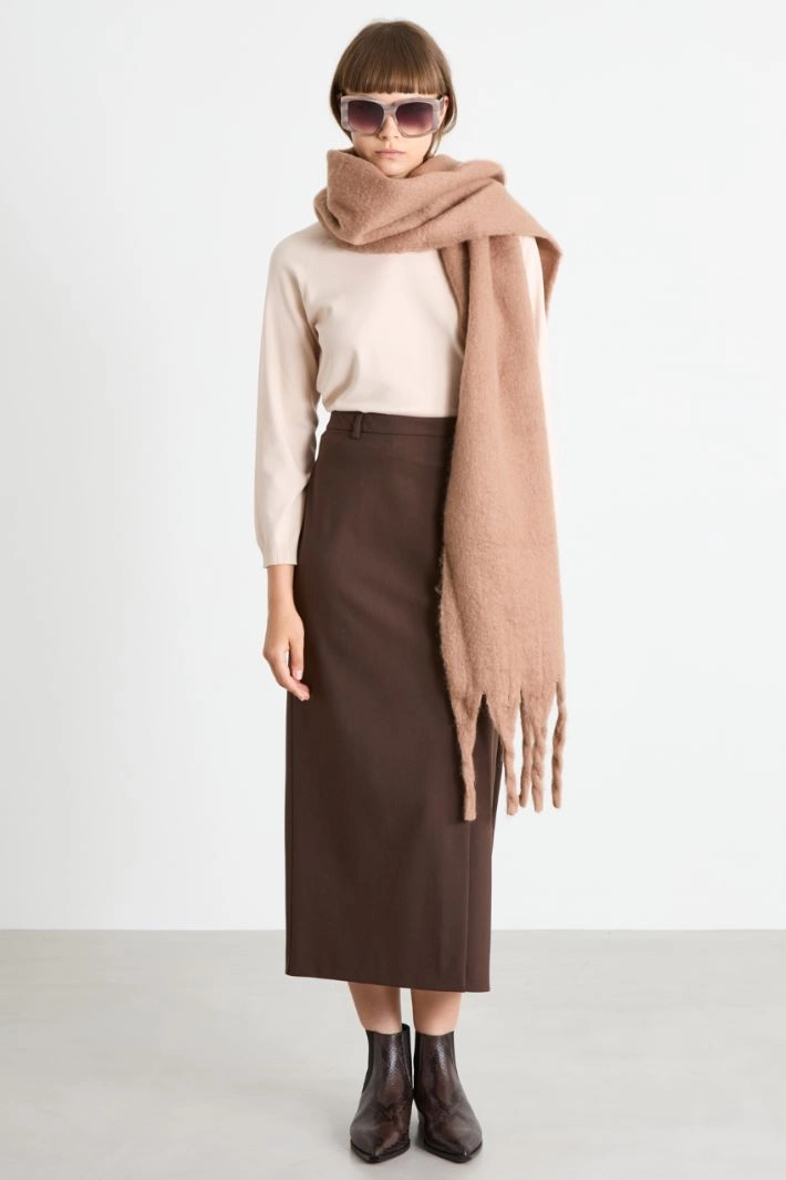 Fluffy scarf - BROWN