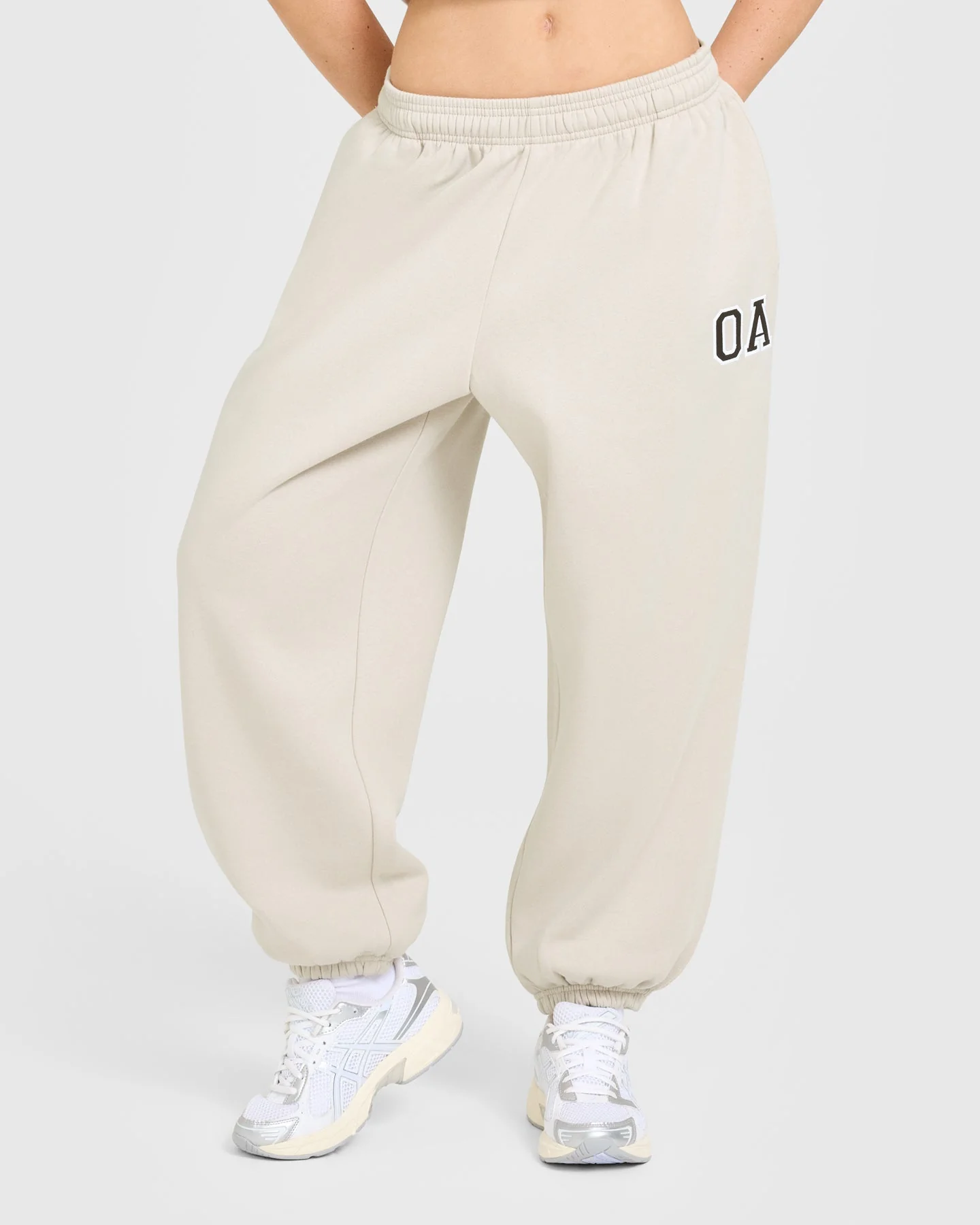 Foundations Oversized Oner Girlfriend Joggers | Sand