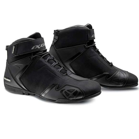 Baskets Moto Ixon GAMBLER WATERPROOF - Noir / BlancRef : IX1373